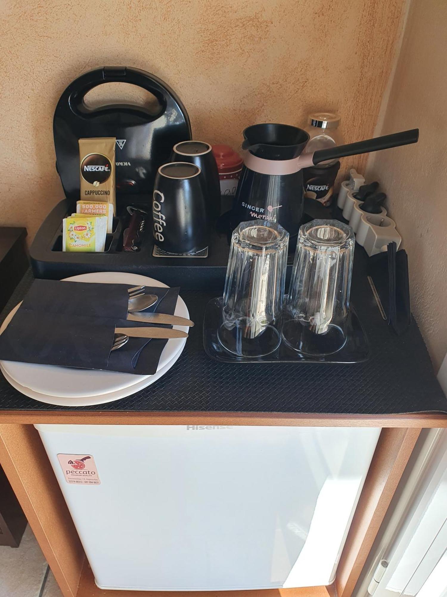 Semeli Guesthouse Karpenísion Eksteriør bilde